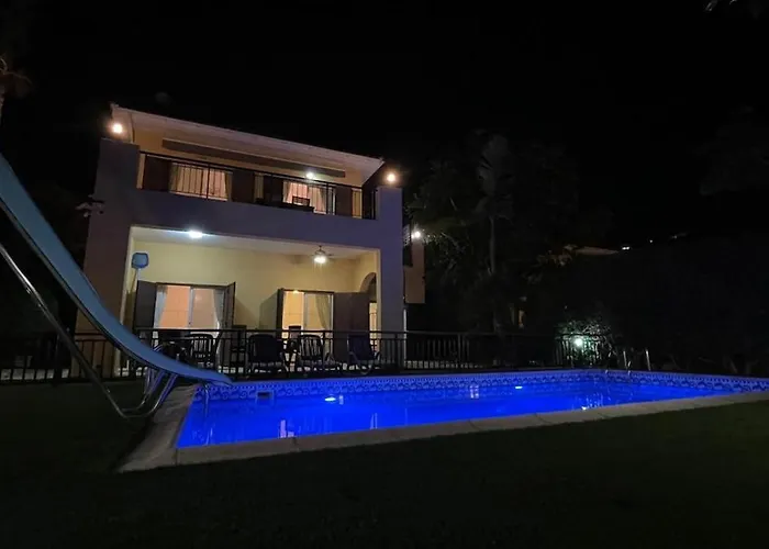 Βίλα Heights 3bedroom Pool Garden Sunset *