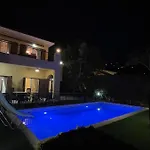 Heights 3bedroom Pool Garden Sunset *