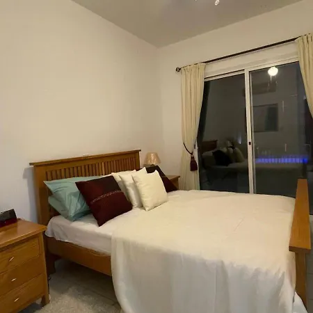 Heights Luxury 3bedroom Villa- Private Pool, Garden & Sunset Views Villa