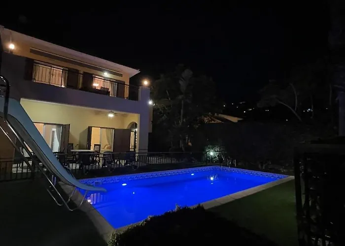 Heights 3bedroom Pool Garden Sunset *