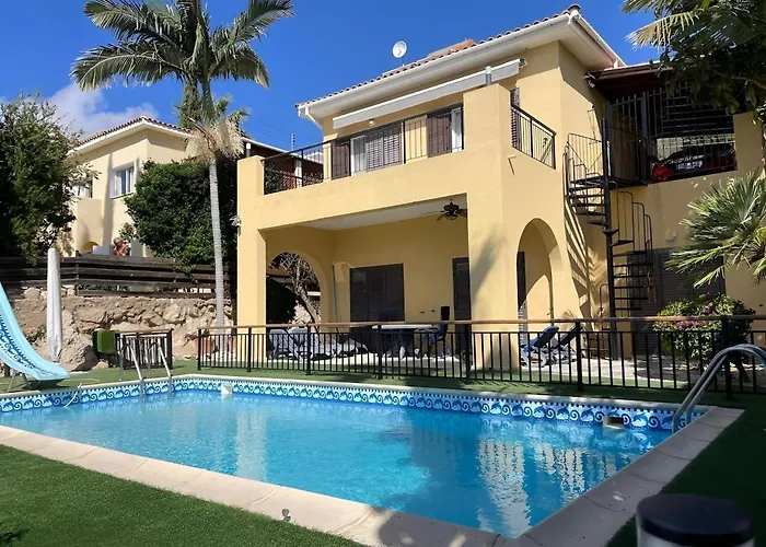 Heights 3bedroom Pool Garden Sunset וילה Tala